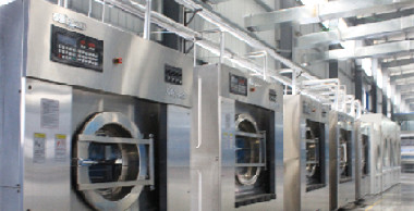 畢業(yè)旅行成暑期游熱門(mén) 帶動(dòng)布草洗滌廠(chǎng)生意火爆