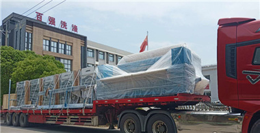 百?gòu)?qiáng)洗脫機(jī)、烘干機(jī)、燙平機(jī)等洗滌設(shè)備發(fā)貨海南-百?gòu)?qiáng)洗滌設(shè)備