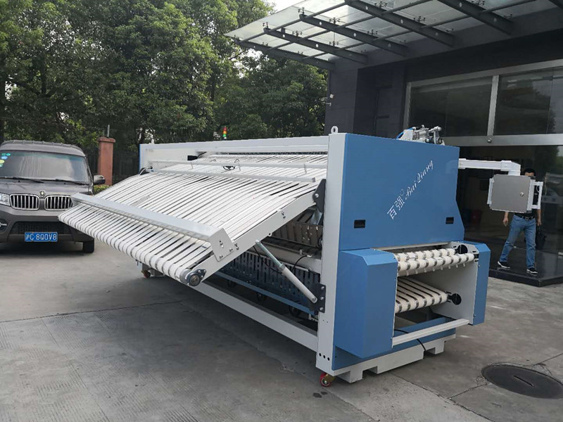 百?gòu)?qiáng)折疊機(jī)