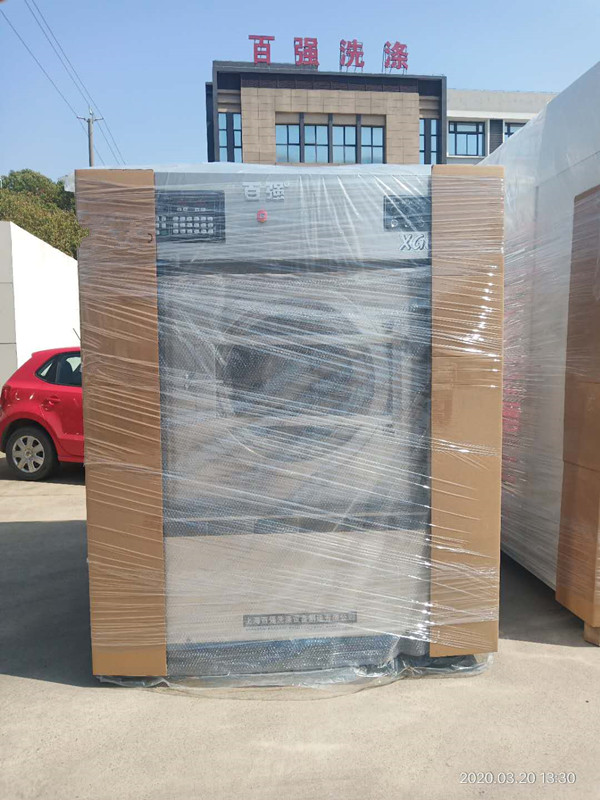 百強洗滌設(shè)備-洗脫機，烘干機，燙平機發(fā)貨四川