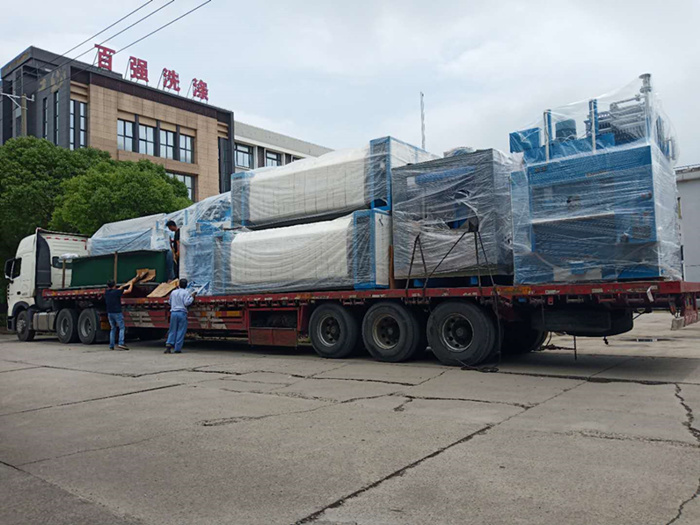 6月27、28日 百強洗滌龍等洗滌設備發(fā)貨四川